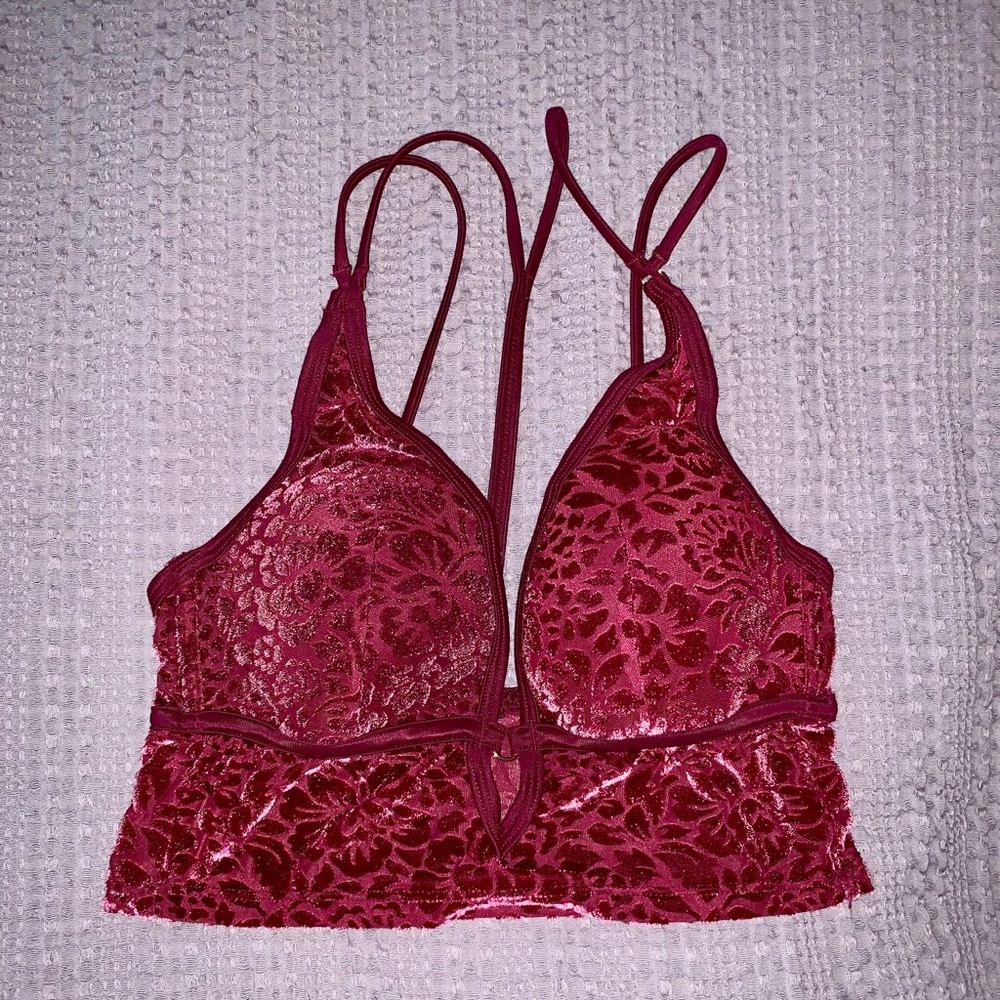 Victoria’s Secret Maroon Velvet Detail Bralette XS